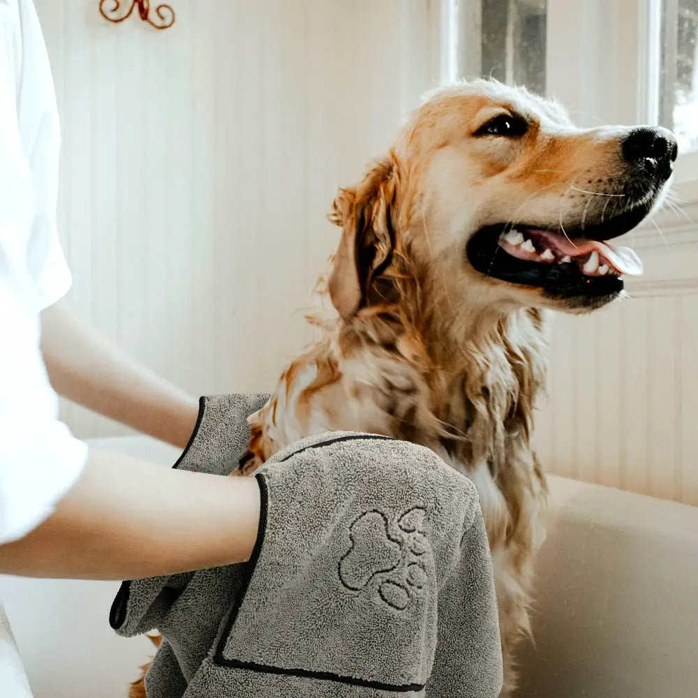 Quick-Drying Microfiber Pet Bath Towel for Dogs & Cats